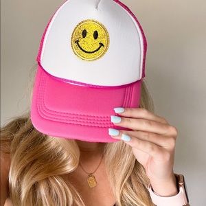 PINK SMILEY HAT